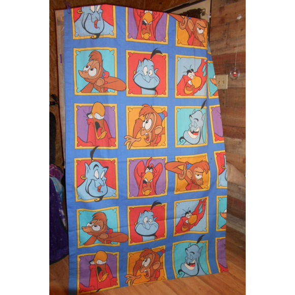 Vintage Disney 1993 Aladdin Curtain Set 14193 Genie, Abu, Iago - Picture 2 of 11